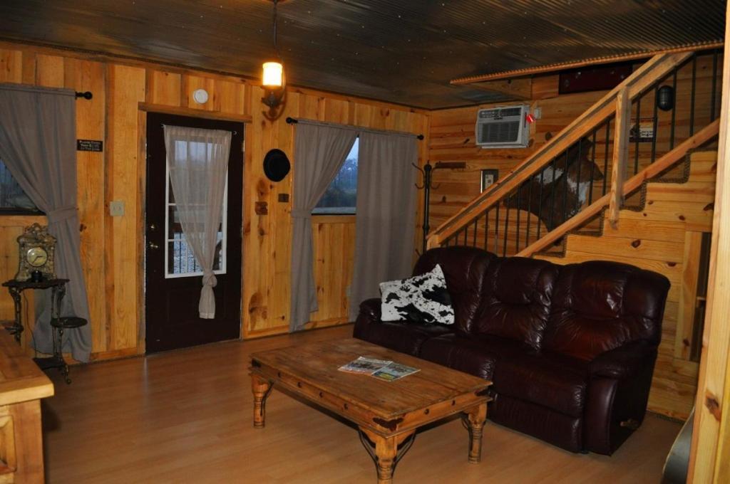 Diamonds Old West Otel Murfreesboro Dış mekan fotoğraf