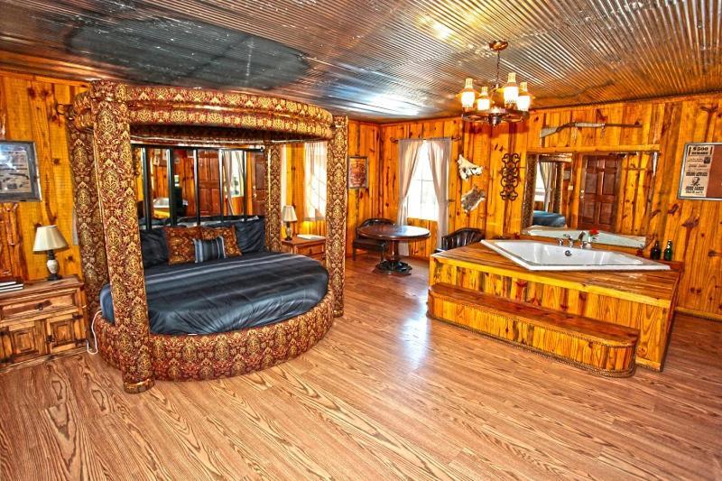 Diamonds Old West Otel Murfreesboro Dış mekan fotoğraf