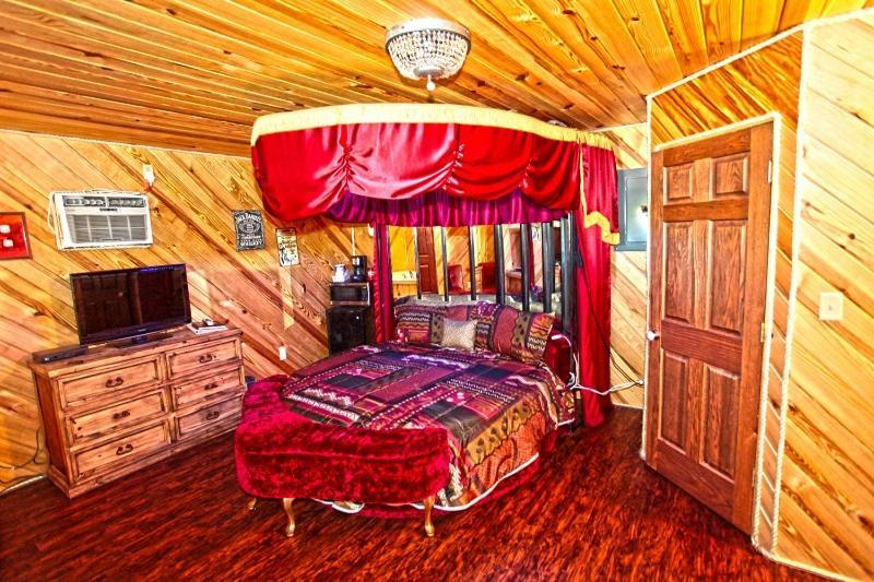 Diamonds Old West Otel Murfreesboro Dış mekan fotoğraf